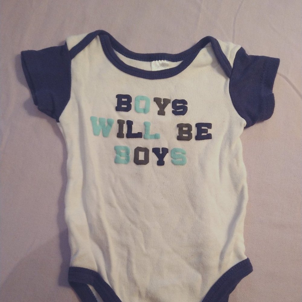 infant onesie, graphic design 'BOYS WILL BE BOYS', 6-9M, Modern Baby